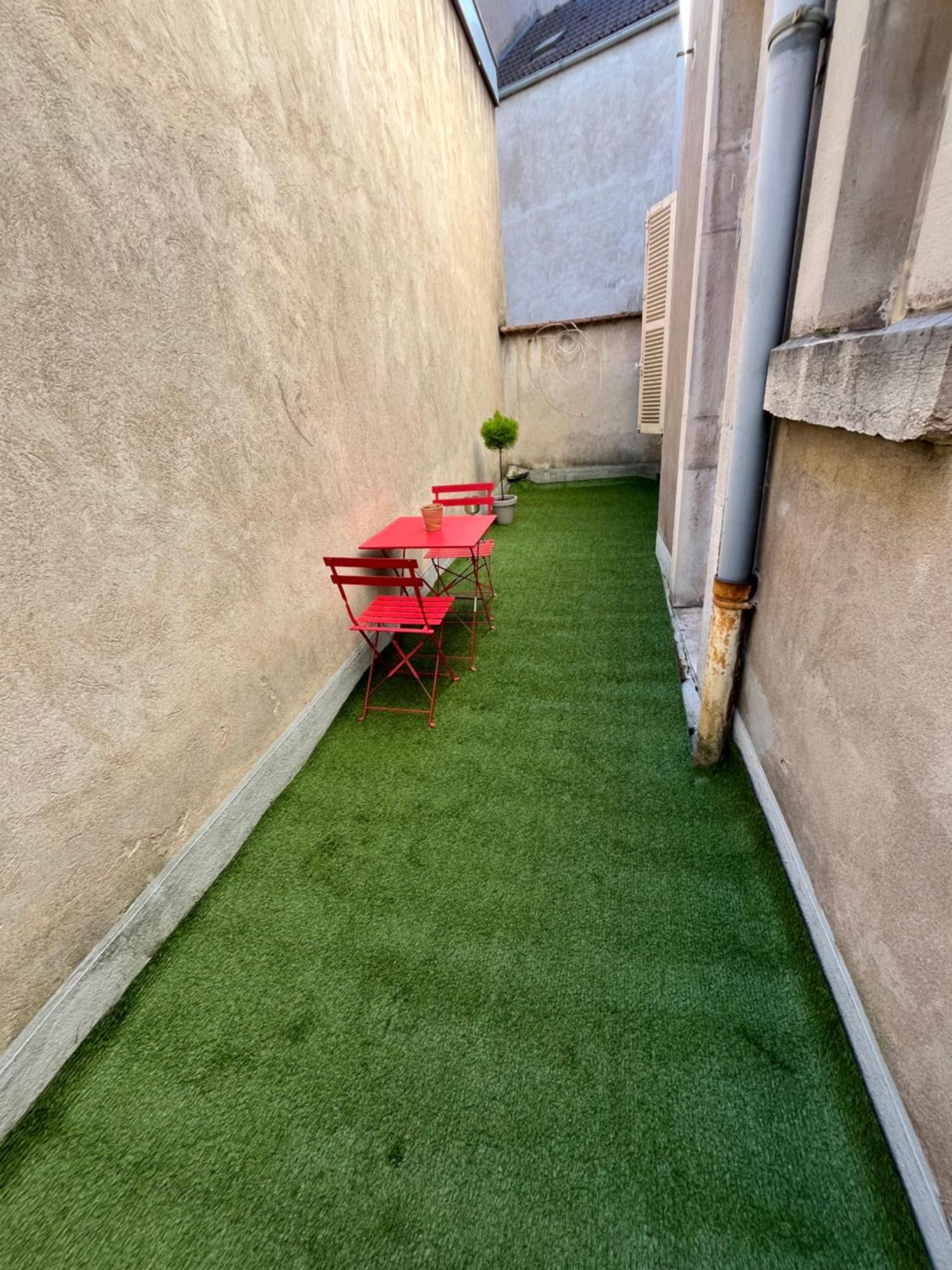 Ca Se Passe Ici Apartman Dijon Kültér fotó